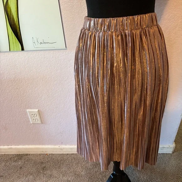 New skirt size XS - Picture 5 of 7